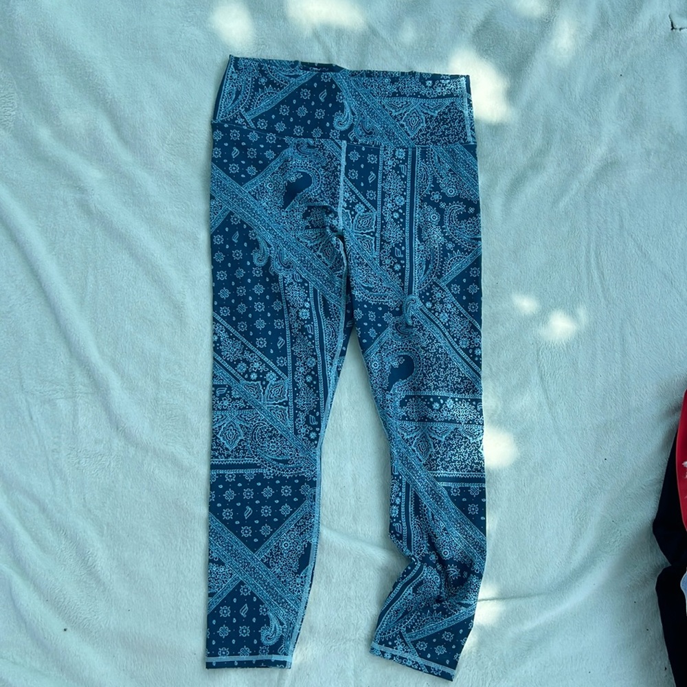 Fabletics Powerhold Leggings
